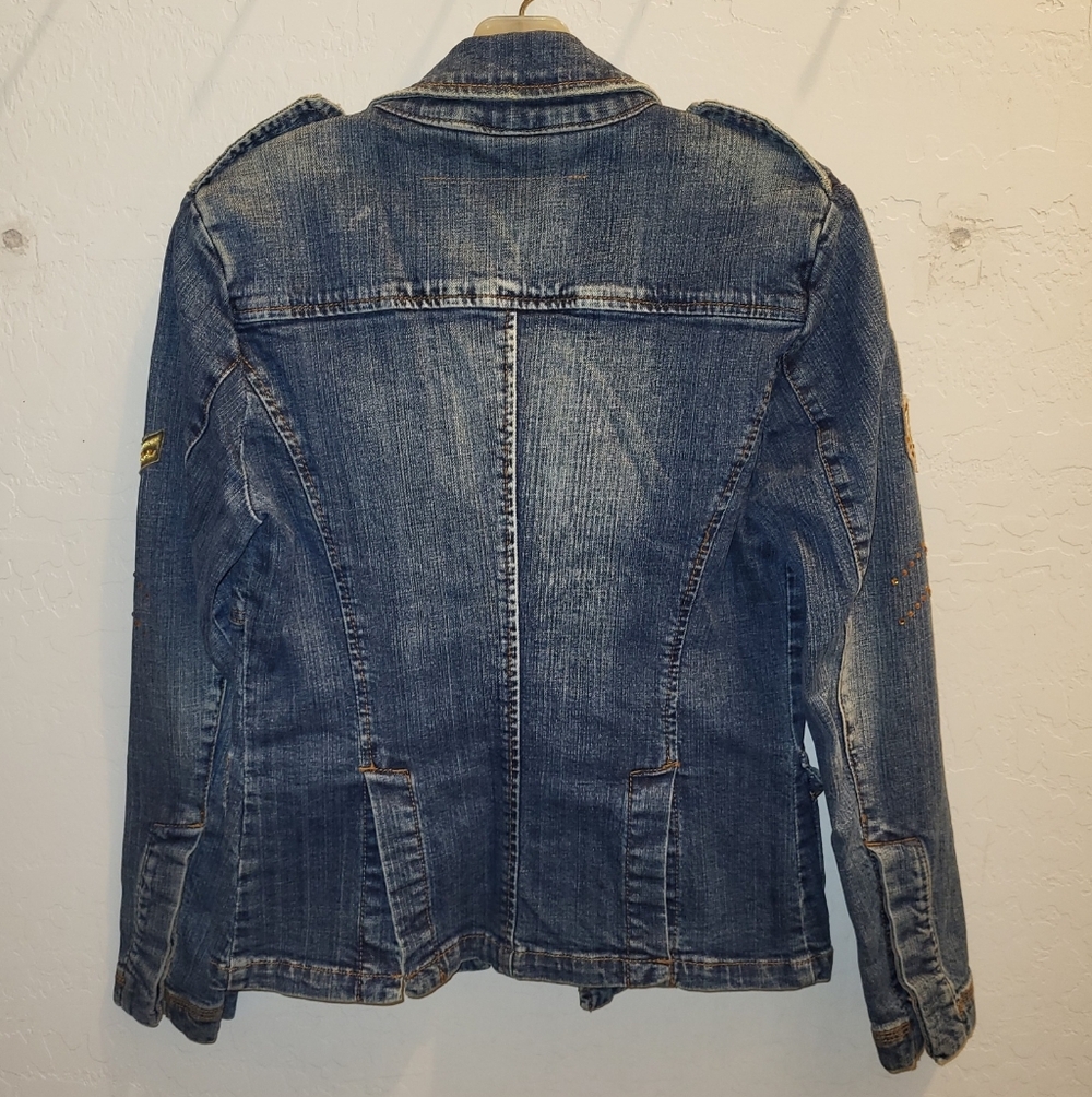 Funky Demin Jacket - Picture 2 of 6